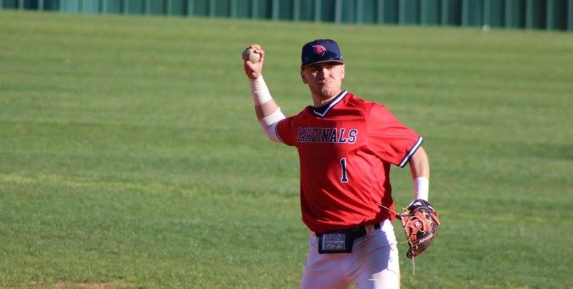Baseball finishes with weekend split against Chargers