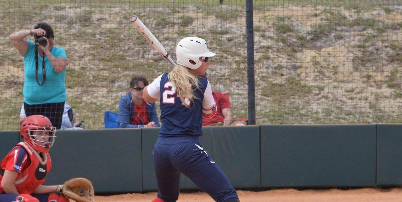 Evy Lobdell had a hit in each game for SVSU at Wayne State...