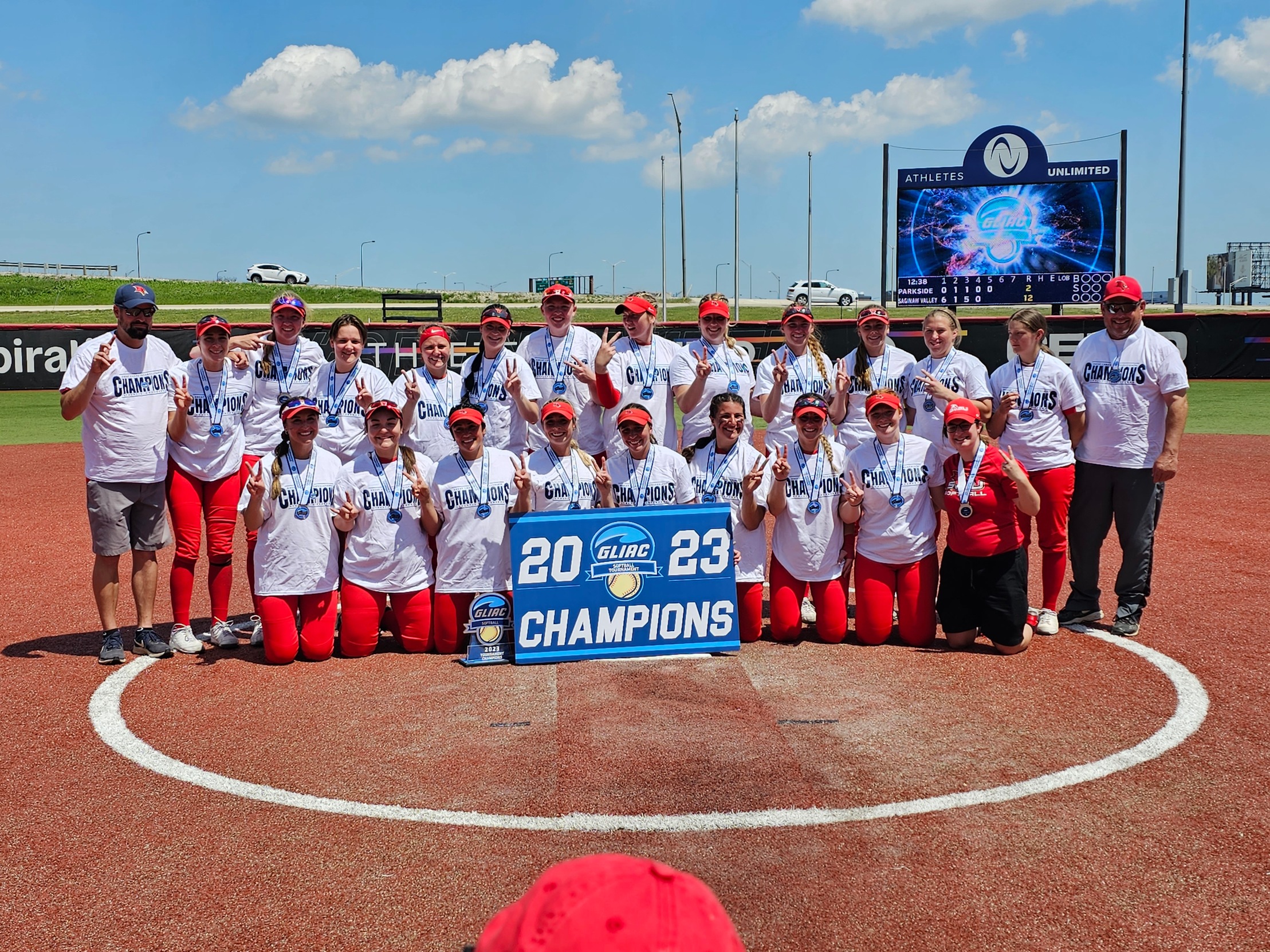 Back-To-Back: Cardinals Defend GLIAC Tournament Championship with 12-2 Win Over Parkside