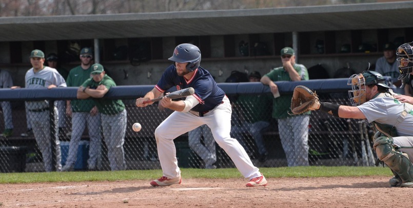 Baseball Finishes Spring Trip With Weekend Split Against Charleston