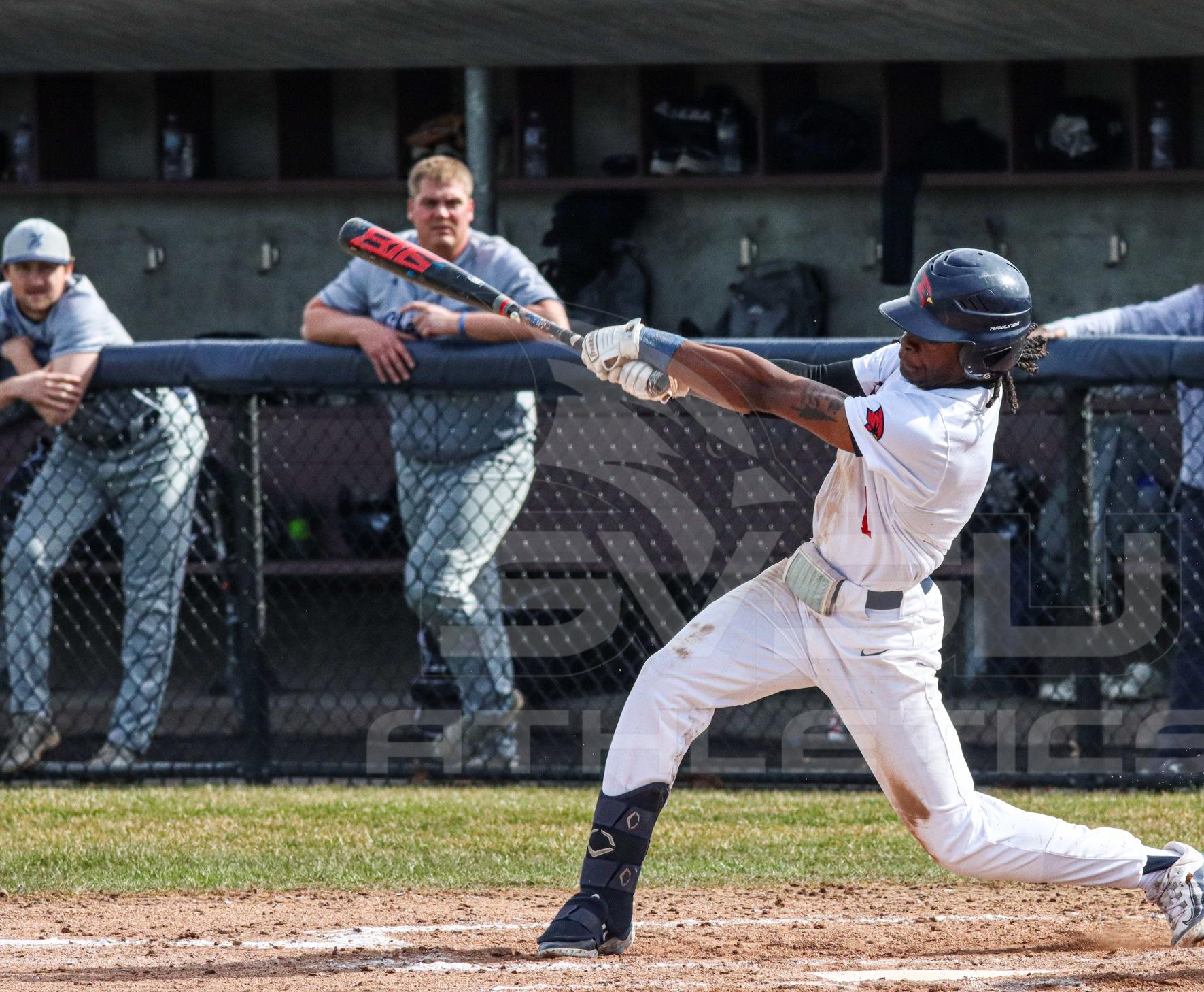 Baseball Sweeps Parkside on Doubleheader Saturday