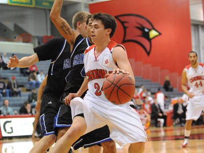 Cardinals Rally Late, Fall to Lakers 68-63