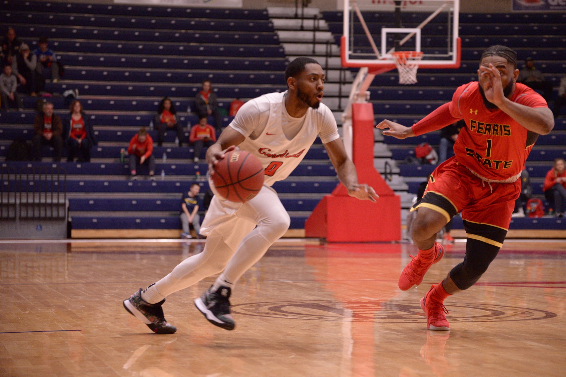 Bulldogs claim 92-70 victory over Cardinals in league action
