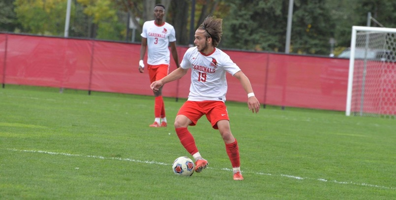 Men's Soccer moves on to GLIAC Tourney title match with 3-2 win over Davenport