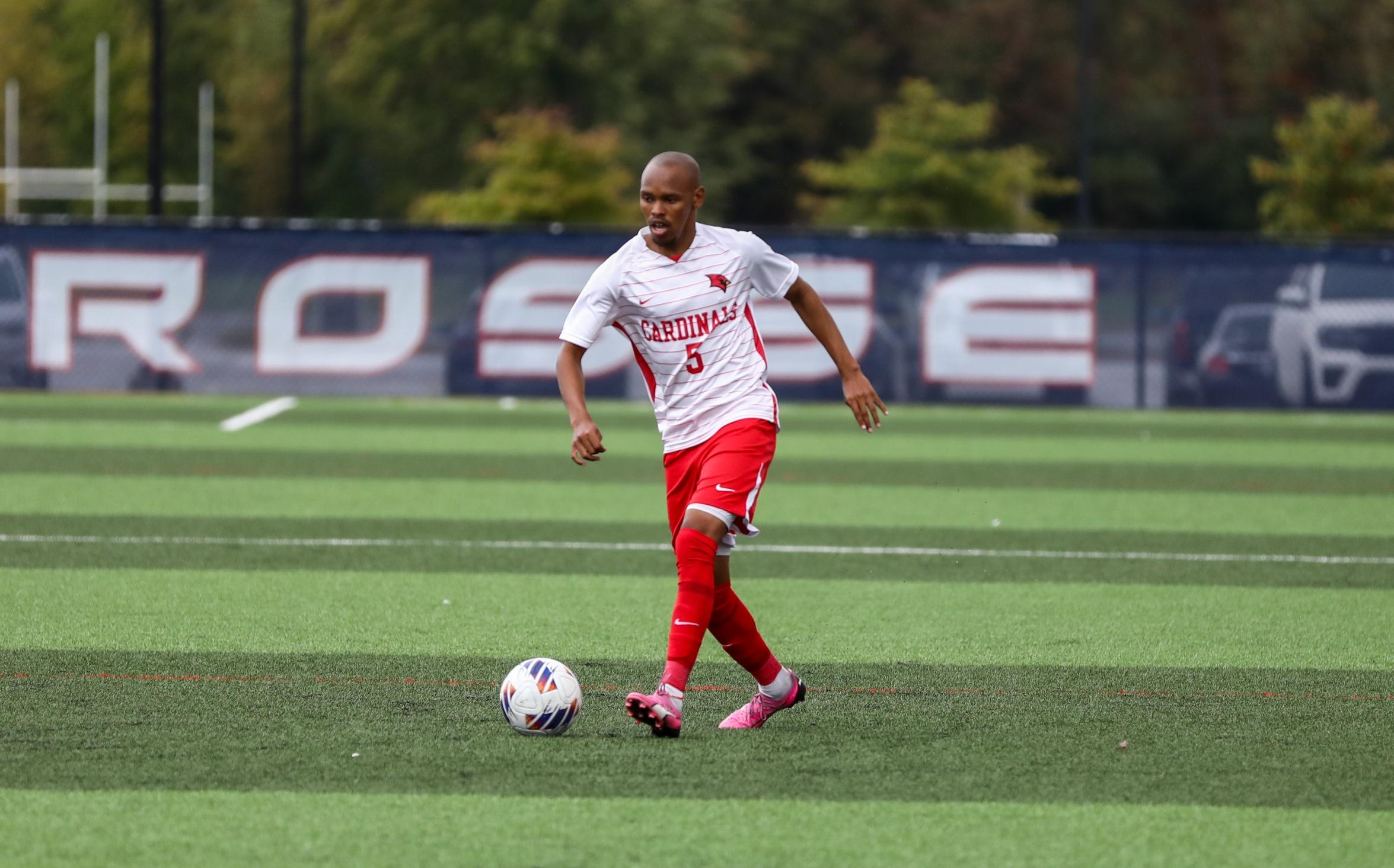 Men’s Soccer Falls at Parkside