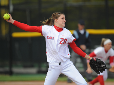 Saginaw Valley Sweeps Detroit Mercy, 8-0 and 8-3