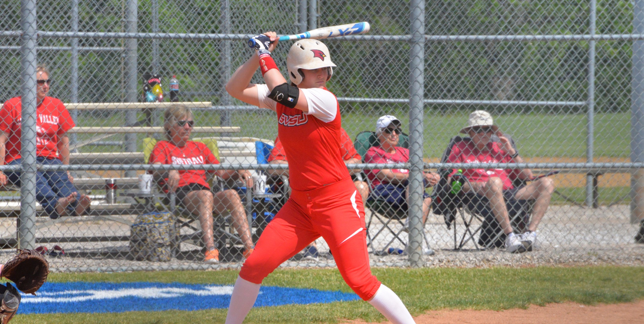 Courtney Reeves drilled a walk-off HR in the 8th inning for the SVSU victory...