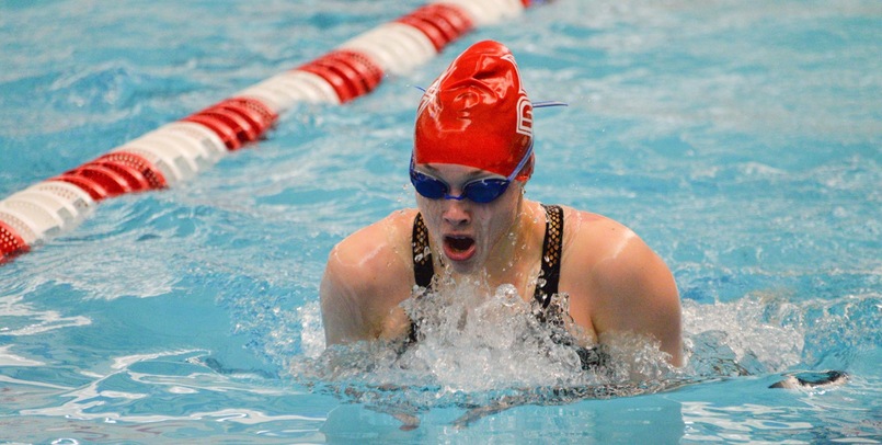 SVSU Swimming and Diving opens season in Holland