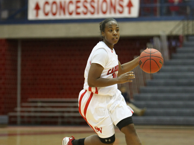 Women's Basketball Loses To Findlay, 66-57