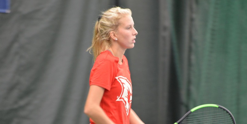 Women's Tennis drops 5-2 road contest at GVSU
