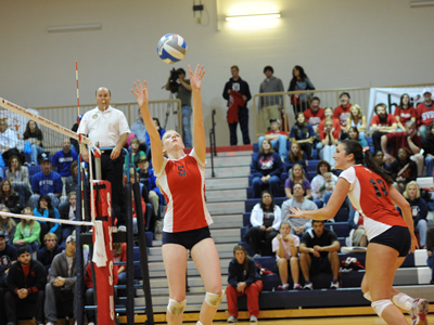 Cardinals Fall on Final Day of Indy Invite