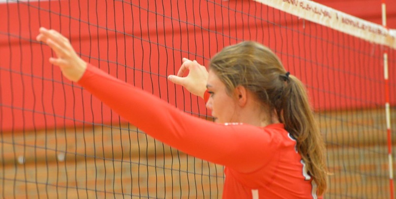 SVSU Volleyball Falls in Final Day of Barry Classic