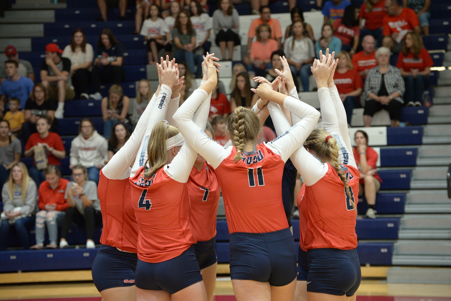 Cardinals Defeat Wildcats in Exciting Five Set Match