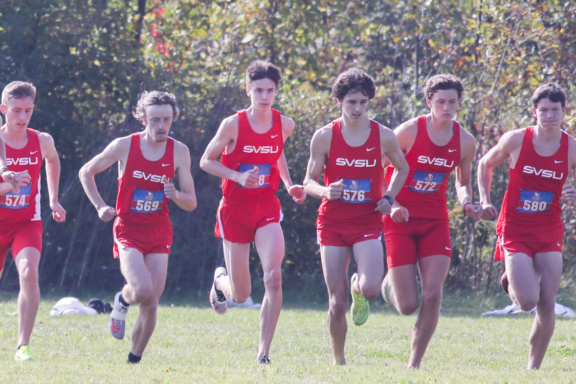 Cross Country Teams Compete in Jayhawk Invite